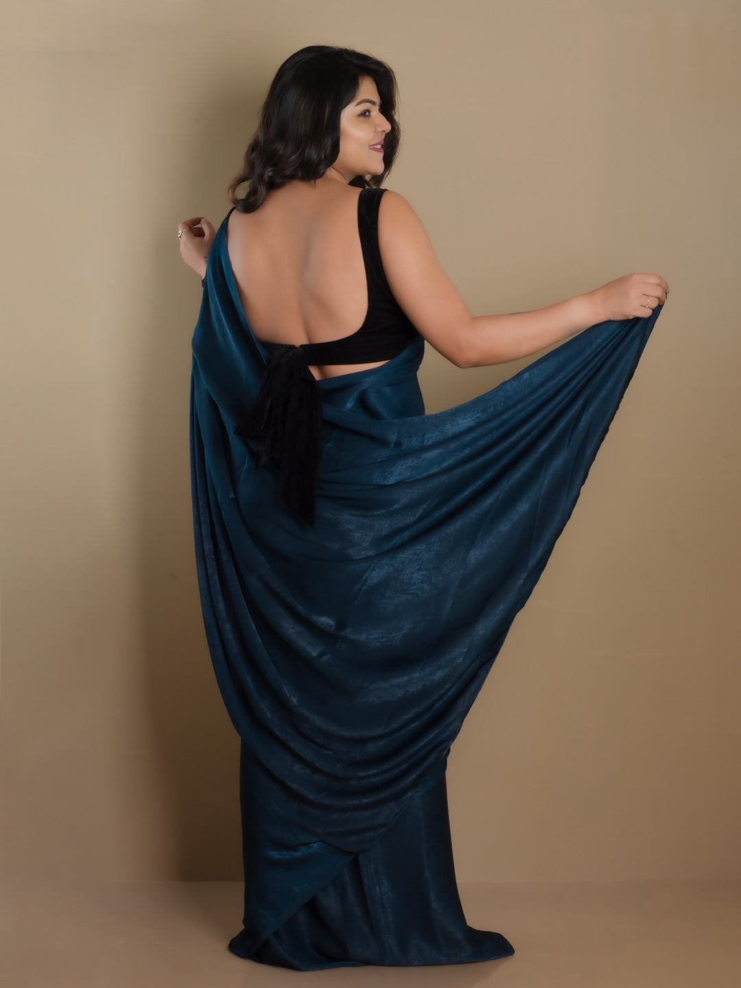 SARIKA Women Teal Blue Solid Velvet Chiffon