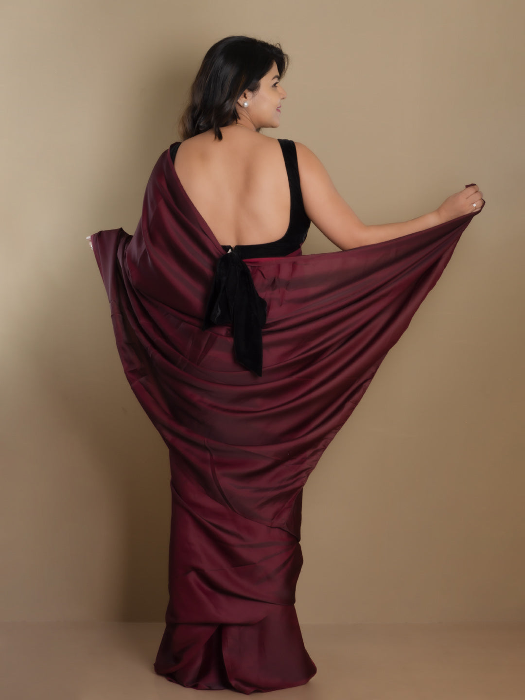 SARIKA Women Wine Dual tone Maslin Solid Chiffon