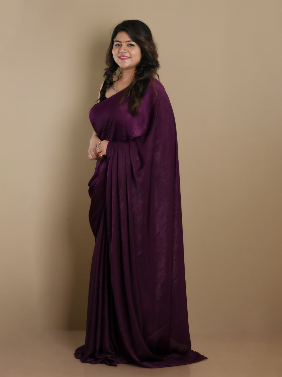 SARIKA Women Wine Solid Velvet Chiffon