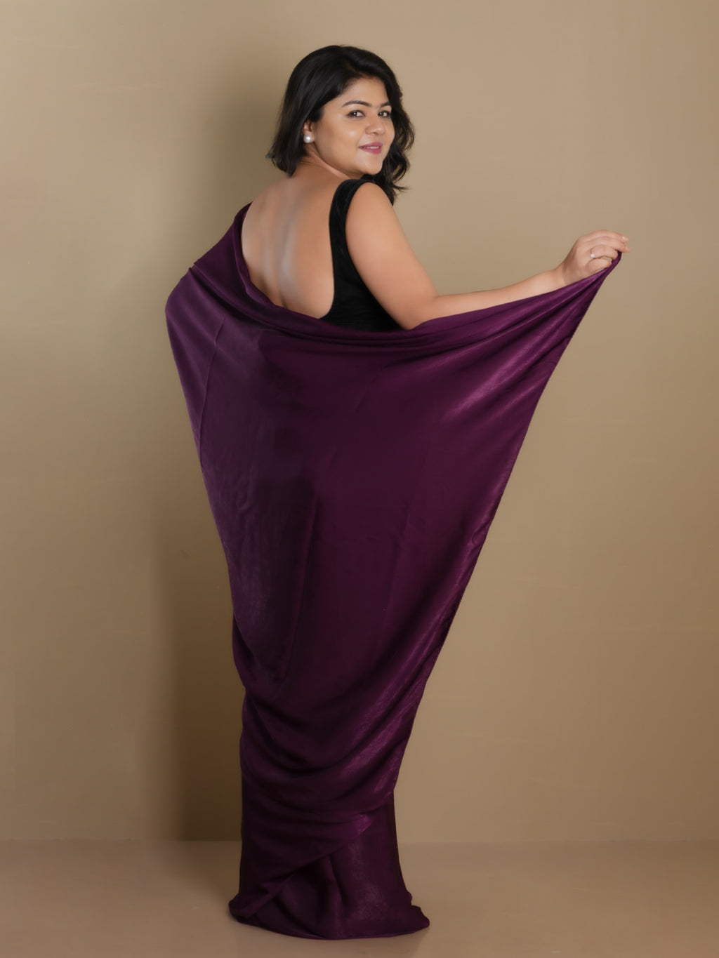 SARIKA Women Wine Solid Velvet Chiffon