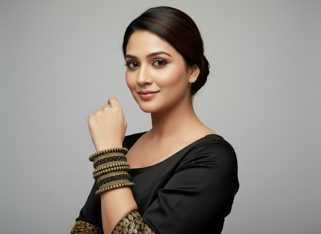 Chic Black and Golden Bangles – Blend of Elegance and Style